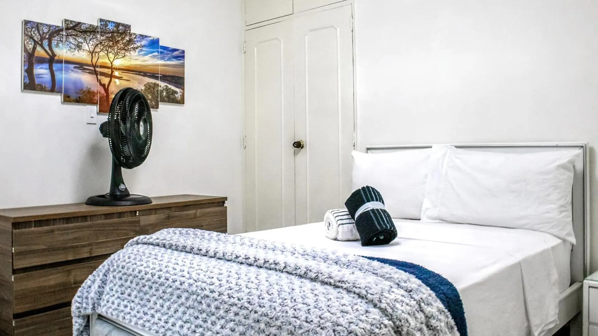 Apartment Apartamento En Medellin- Laureles