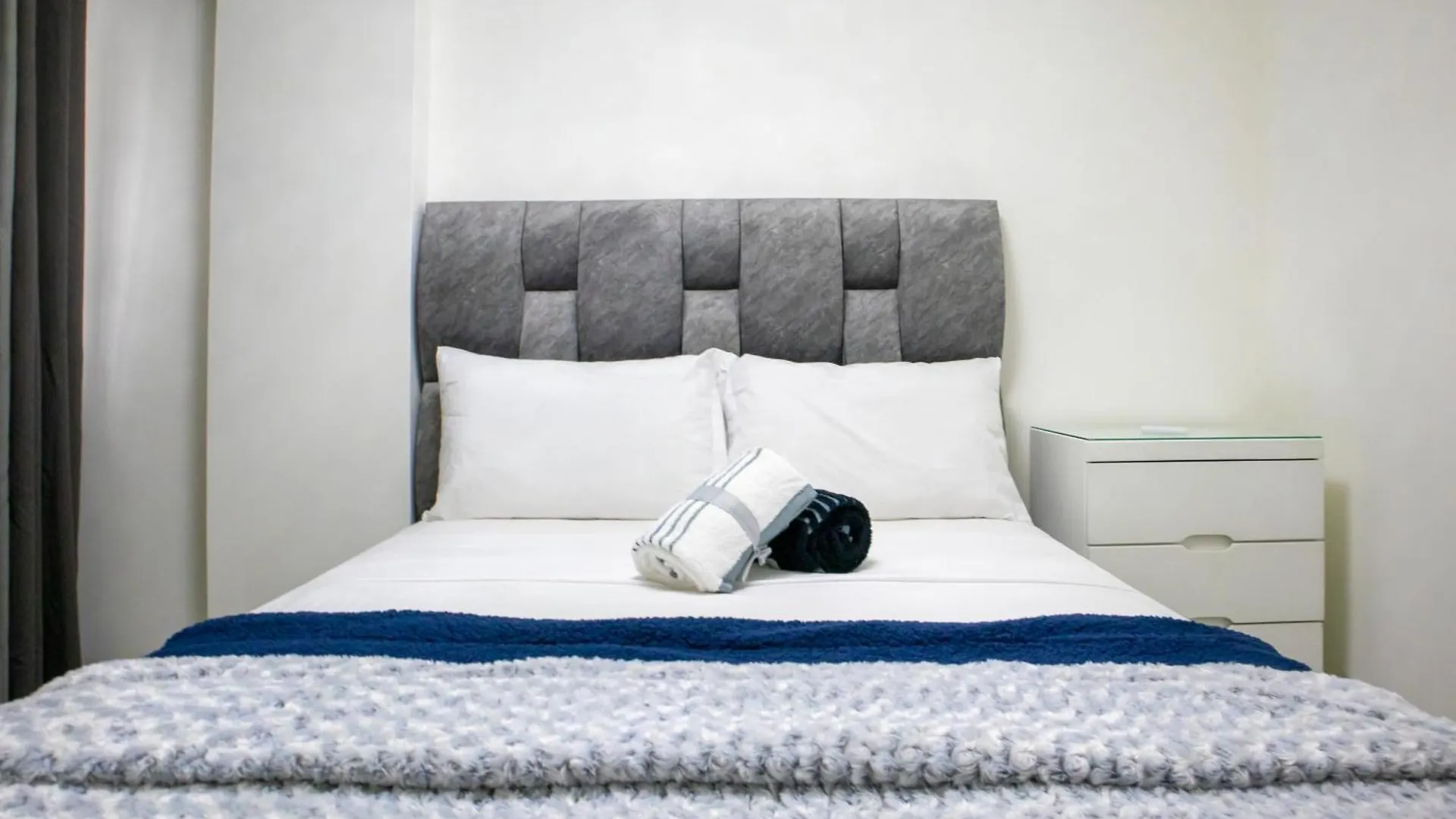 Apartamento En Medellin- Laureles Apartment Medellin