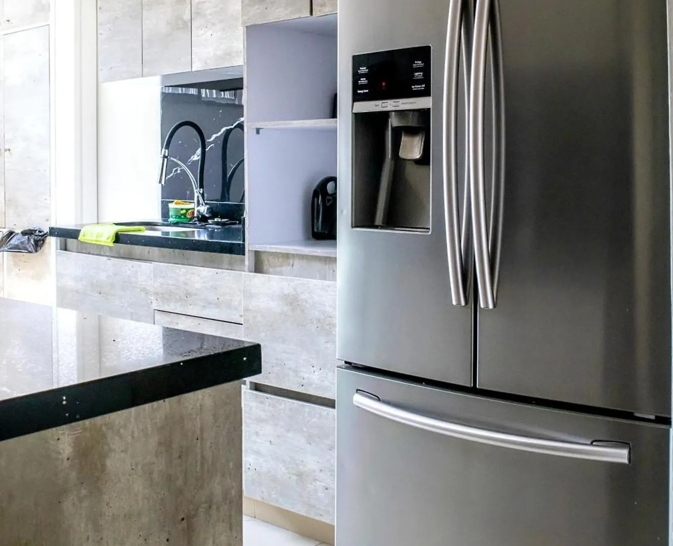 Apartamento En Medellin- Laureles